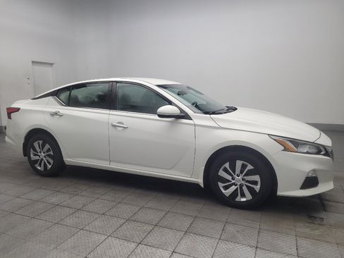 Used 2019 Nissan Altima 2.5 S AWD/4WD image 11