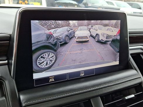 Used 2021 Chevrolet Tahoe LT image 19