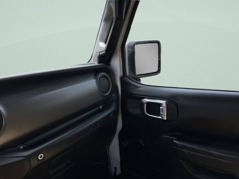 Used 2022 Jeep Wrangler Sport AWD/4WD image 24