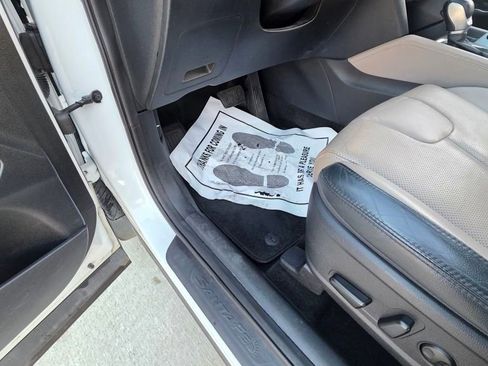 Used 2020 Hyundai Santa Fe SEL w/ Convenience + Premium Package image 24