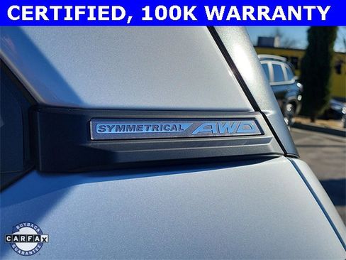 Certified 2025 Subaru Forester Limited image 10