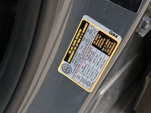 Used 2025 Hyundai Venue SEL image 29