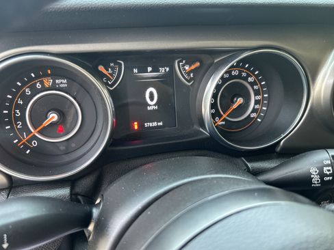 Certified 2019 Jeep Wrangler Unlimited Sport S AWD/4WD image 14