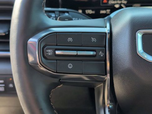 Certified 2026 GMC Terrain AT4 image 9