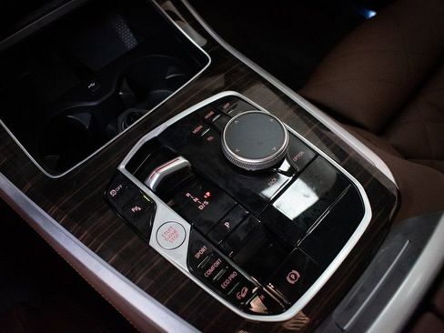 New 2026 BMW X5 xDrive40i w/ Climate Comfort Package image 19