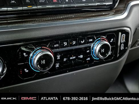 Used 2024 GMC Sierra 1500 Elevation image 16