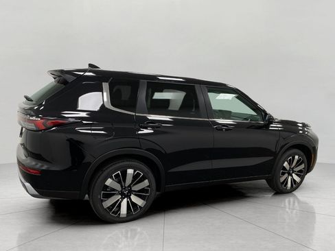 New 2026 Mitsubishi Outlander SE AWD/4WD image 38