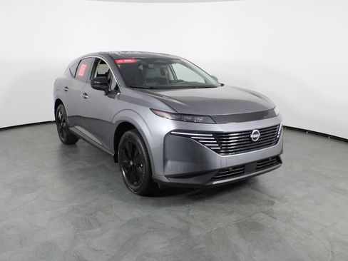 Certified 2026 Nissan Murano SV w/ Cargo Package AWD/4WD image 4