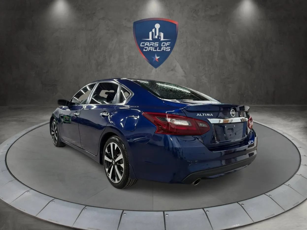 Used 2018 Nissan Altima 2.5 SR FWD image 3