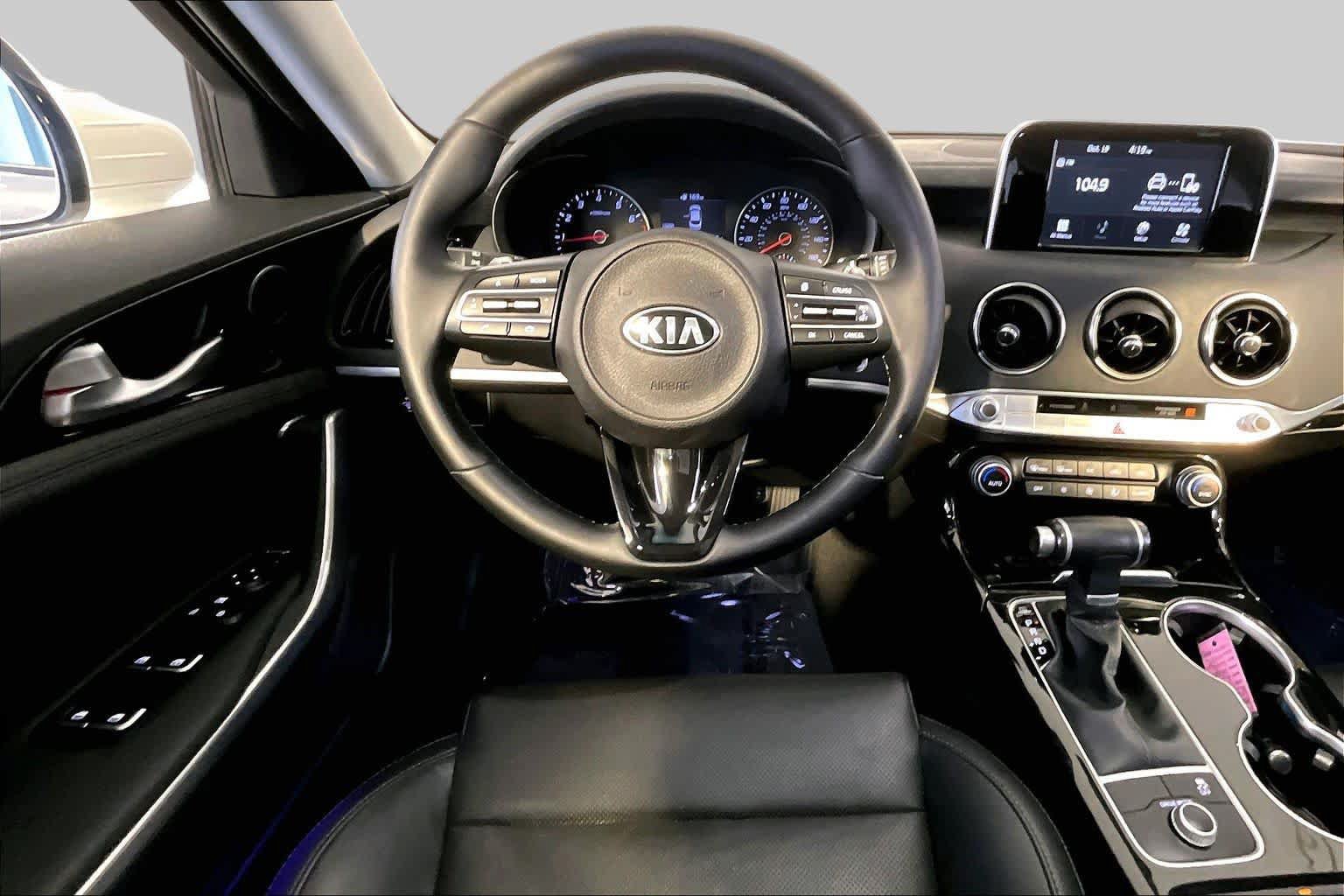 Used 2019 Kia Stinger RWD image 5