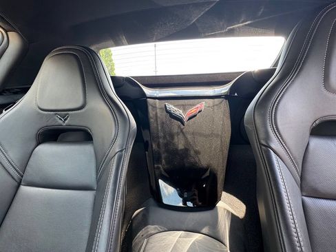 Used 2015 Chevrolet Corvette Stingray Convertible w/ 2LT Preferred Equipment Group RWD image 23