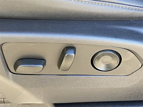 Used 2022 GMC Sierra 1500 SLT w/ SLT Premium Plus Package image 21