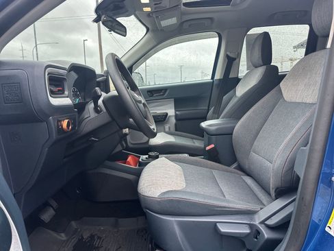 Used 2023 Ford Maverick XLT image 10