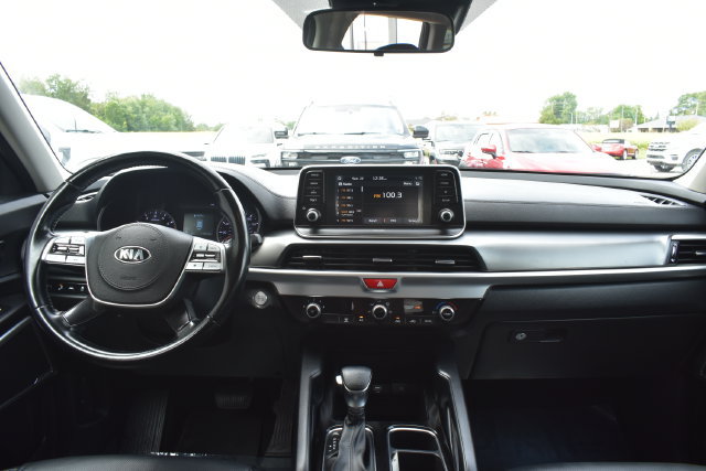 Used 2020 Kia Telluride LX FWD image 32