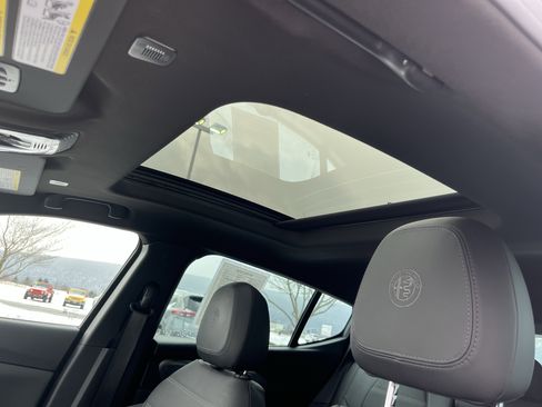 Used 2024 Alfa Romeo Tonale Ti image 22