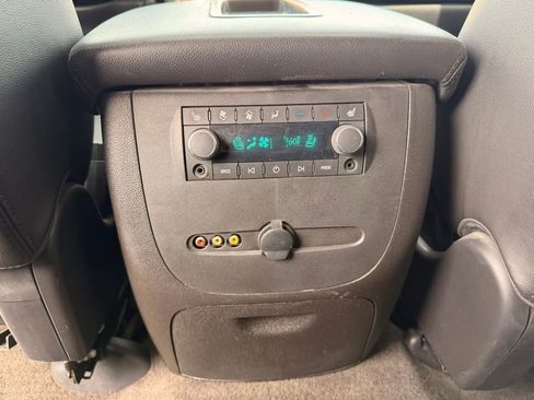 Used 2013 Chevrolet Tahoe LT image 27