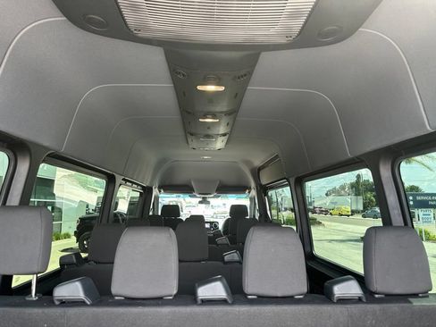 Used 2025 Mercedes-Benz Sprinter 2500 image 9