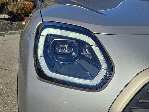 Used 2025 MINI Cooper Countryman S image 8