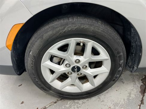 Used 2023 Kia Soul S image 26