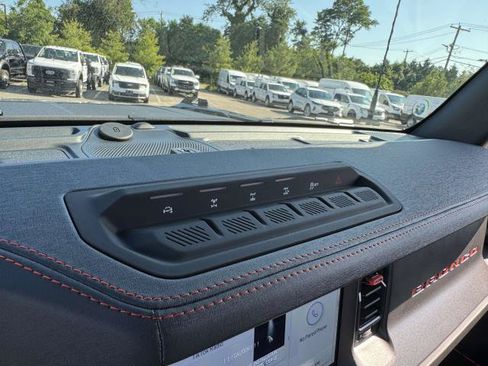 New 2025 Ford Bronco Raptor AWD/4WD image 19