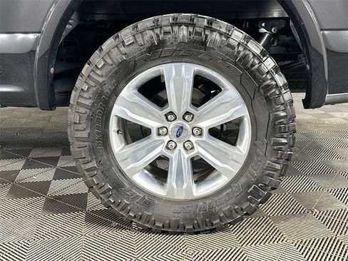 Used 2019 Ford F150 Platinum image 35