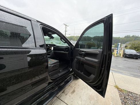 Used 2023 GMC Sierra 1500 AT4 w/ AT4 Premium Package AWD/4WD image 41