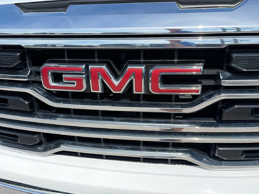 Used 2025 GMC Sierra 1500 SLT AWD/4WD image 33