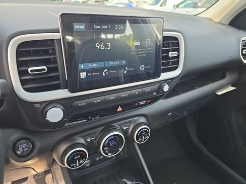 New 2026 Hyundai Venue SEL FWD image 20