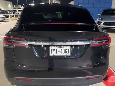 Used 2019 Tesla Model X Performance image 11