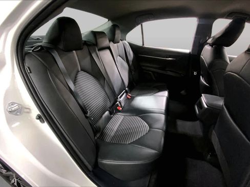 Used 2024 Toyota Camry SE FWD image 20