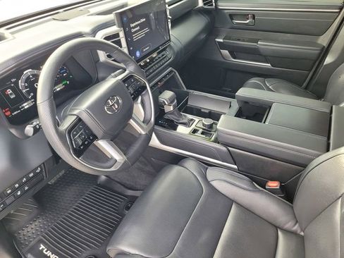 Used 2023 Toyota Tundra Platinum w/ Advanced Package AWD/4WD image 10