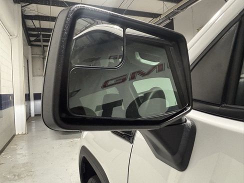 New 2026 GMC Sierra 1500 Pro w/ Graphite Edition image 9