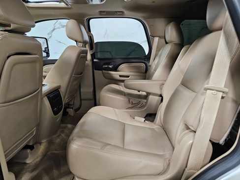 Used 2014 GMC Yukon Denali AWD/4WD image 48