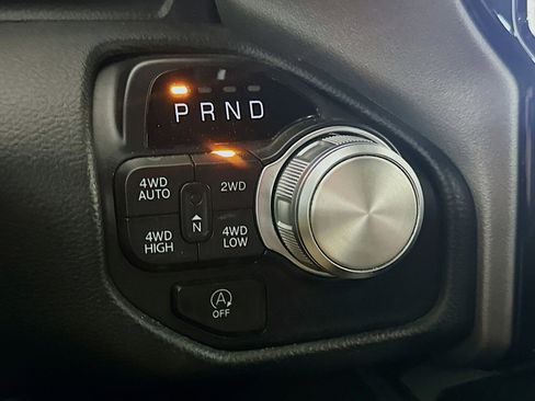 Used 2022 RAM 1500 Laramie AWD/4WD image 25