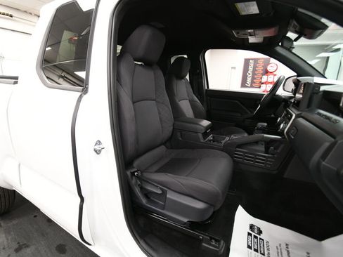 Certified 2025 Toyota Tacoma SR image 25