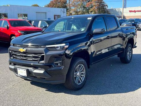 New 2026 Chevrolet Colorado LT w/ LT Convenience Package image 2