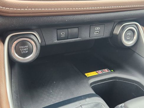 Used 2024 Toyota Grand Highlander AWD image 24