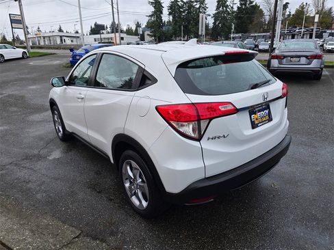 Used 2022 Honda HR-V LX image 5