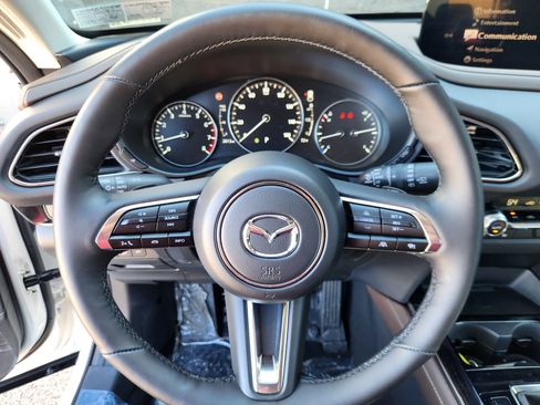 Used 2025 MAZDA CX-30 2.5 Turbo w/ Premium Plus Pkg image 9