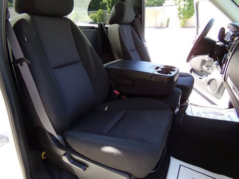 Used 2011 Chevrolet Silverado 1500 LT AWD/4WD image 22