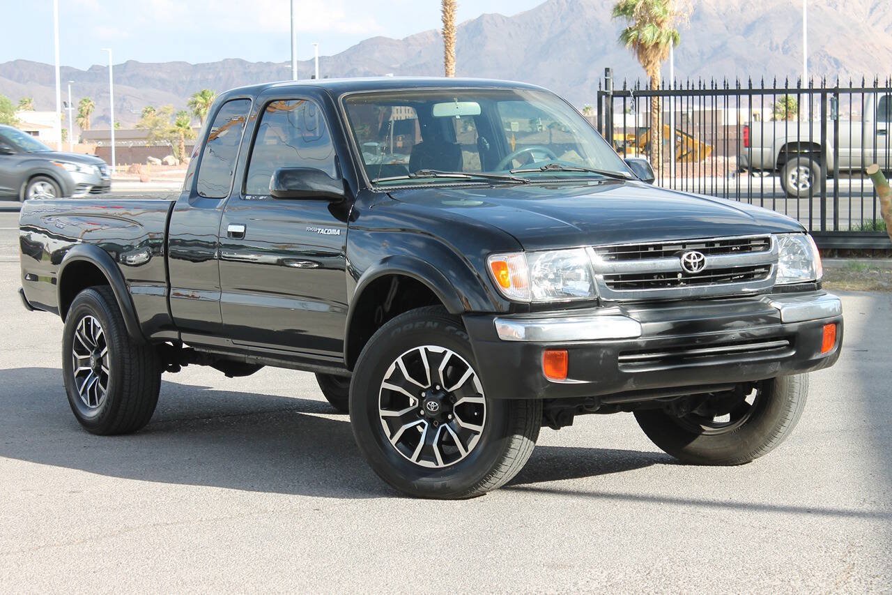 Used 2000 Toyota Tacoma PreRunner w/ Value Pkg RWD image 2