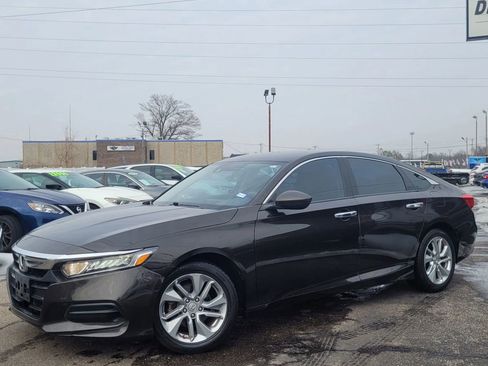 Used 2018 Honda Accord LX image 6