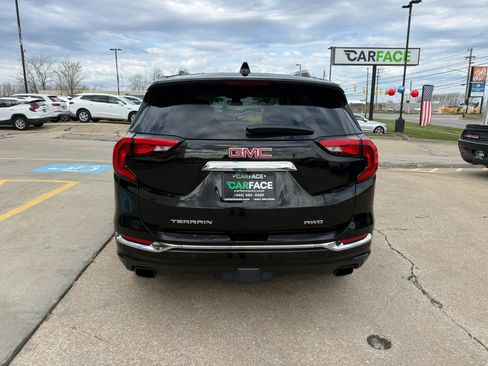 Used 2018 GMC Terrain Denali w/ Advanced Safety Package AWD/4WD image 11