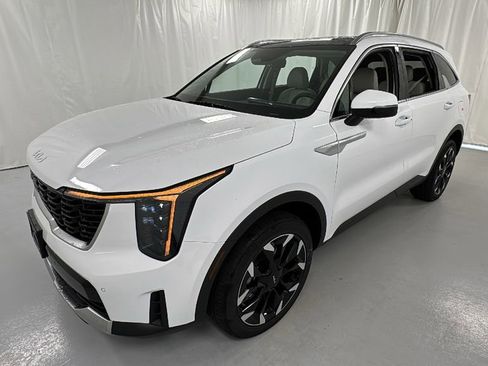 New 2025 Kia Sorento EX w/ Panoramic Sunroof Package image 7