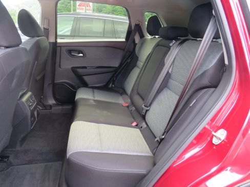 Used 2023 Nissan Rogue SV AWD/4WD image 8