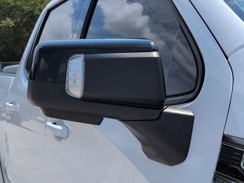 Used 2021 GMC Sierra 1500 AT4 AWD/4WD image 13