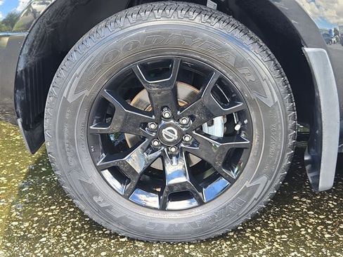 Used 2020 Nissan Frontier SV w/ Midnight Edition Floor Mats RWD image 23
