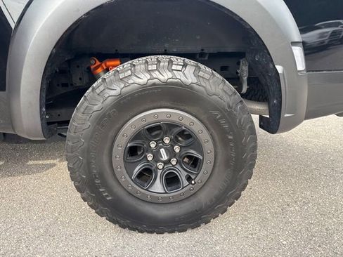 Certified 2023 Ford F150 Raptor w/ Raptor Carbon Fiber Package AWD/4WD image 14
