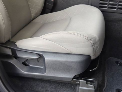 Used 2024 Toyota Tacoma SR5 AWD/4WD image 27