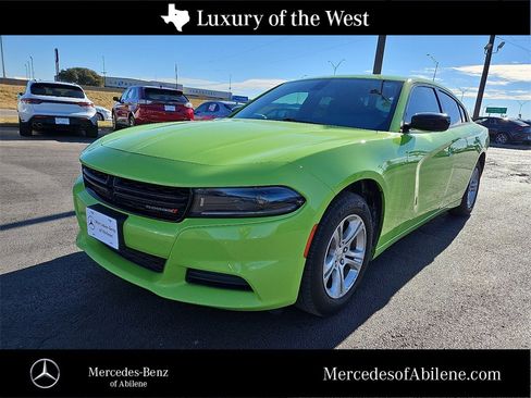 Used 2023 Dodge Charger SXT image 1